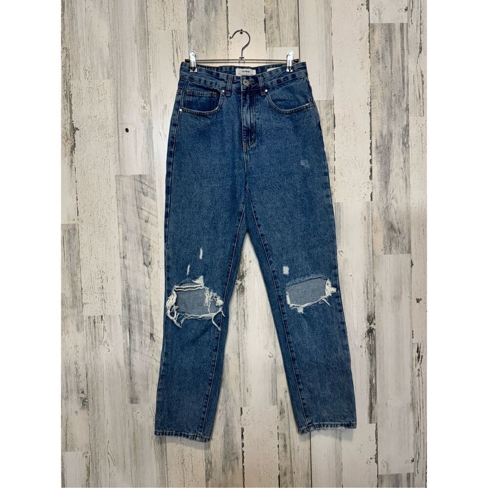 Cotton On mom jeans size 4